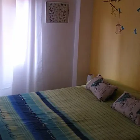 Apartamento La Plata 塞哥维亚