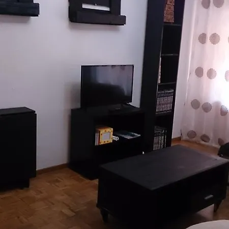 公寓 Apartamento La Plata *